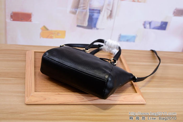 COACH蔻馳 原單coach mini款 59853 可愛款餃子包 全頭層牛皮材質  Chz1450
